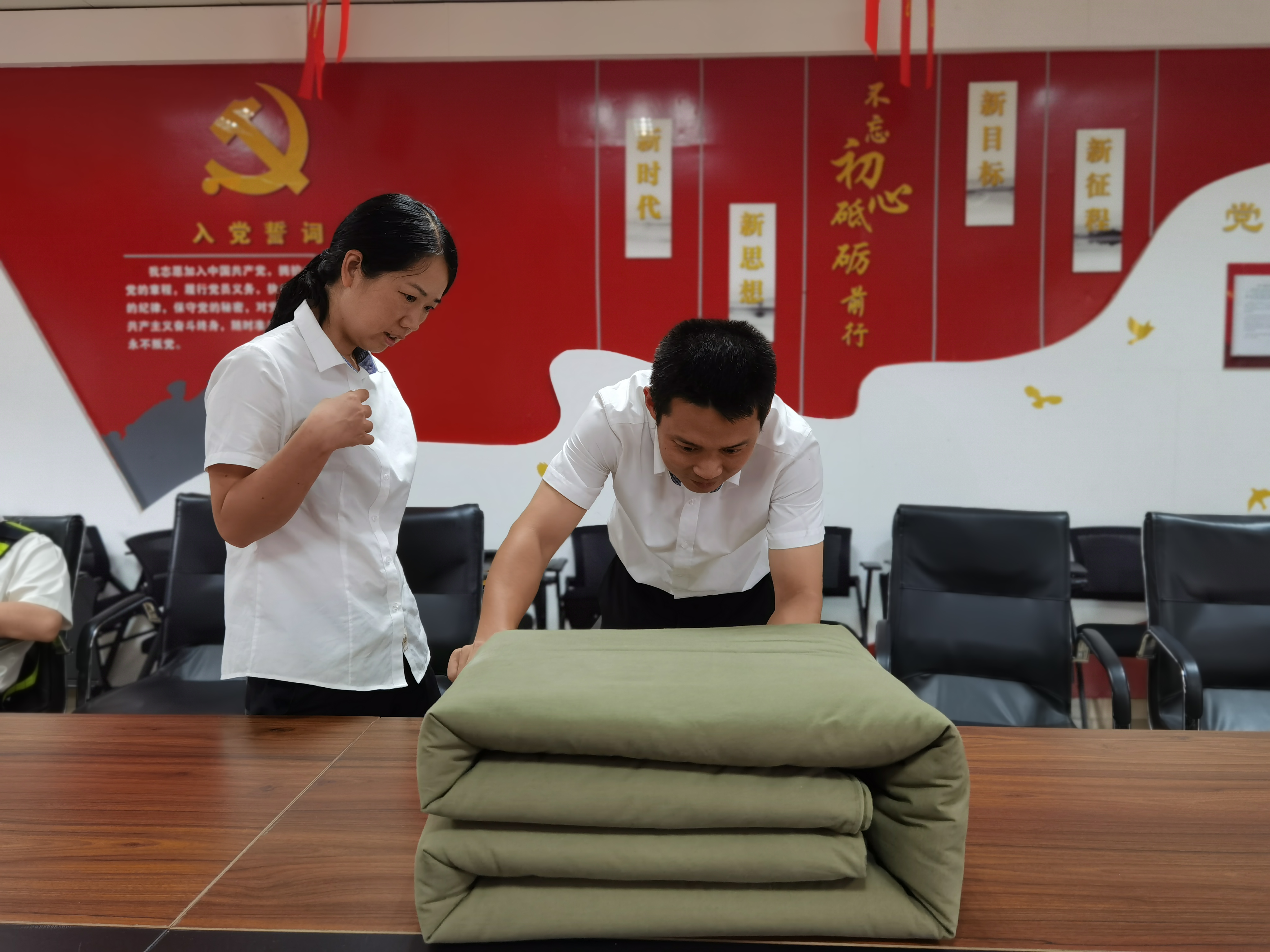 1626683875505907.jpg 7b062625aa35375effbd68ddebd15ca.jpg