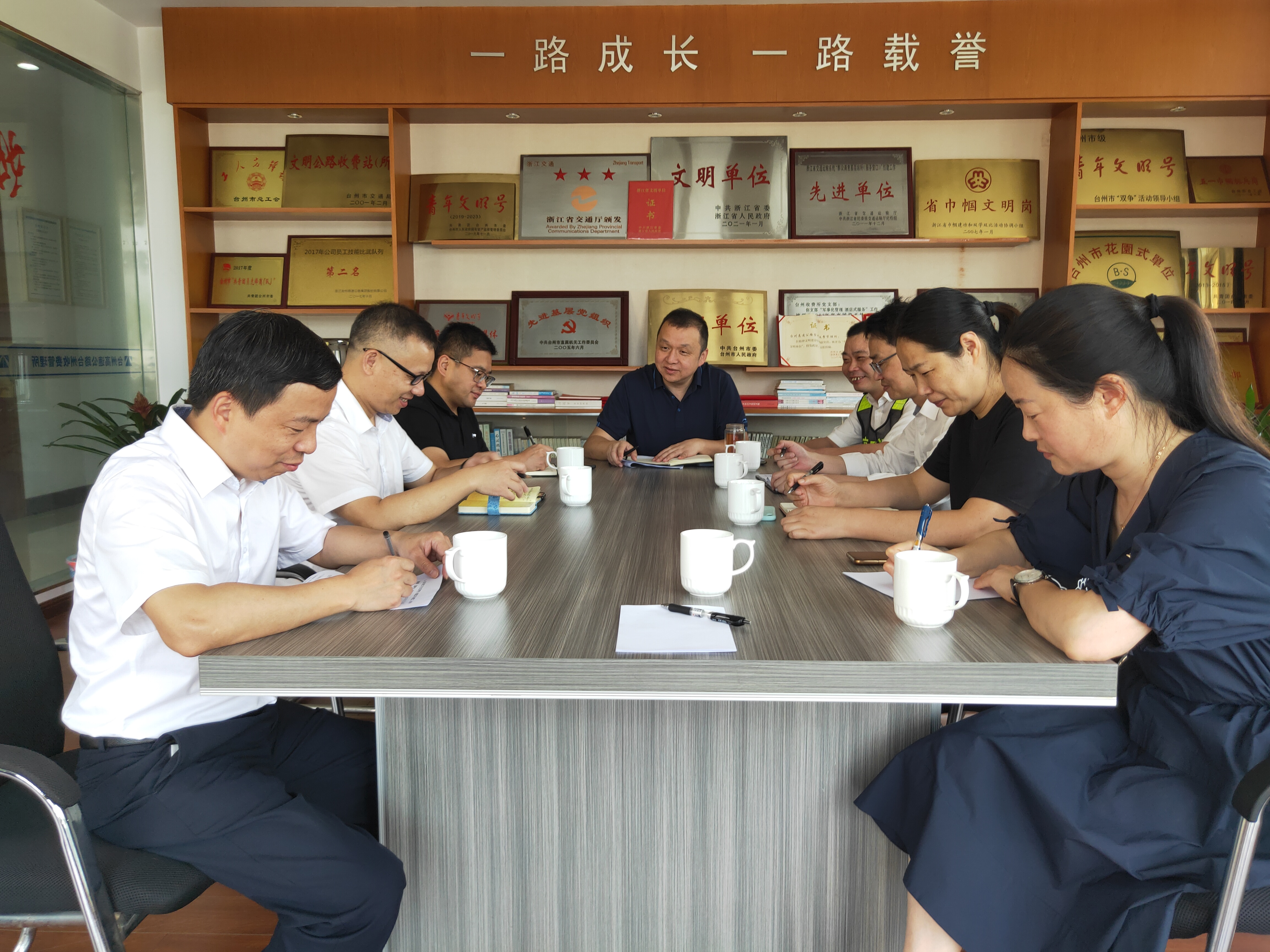 1655282965342046.jpg fca3b462cedfa9f1e16172744c5feb5.jpg