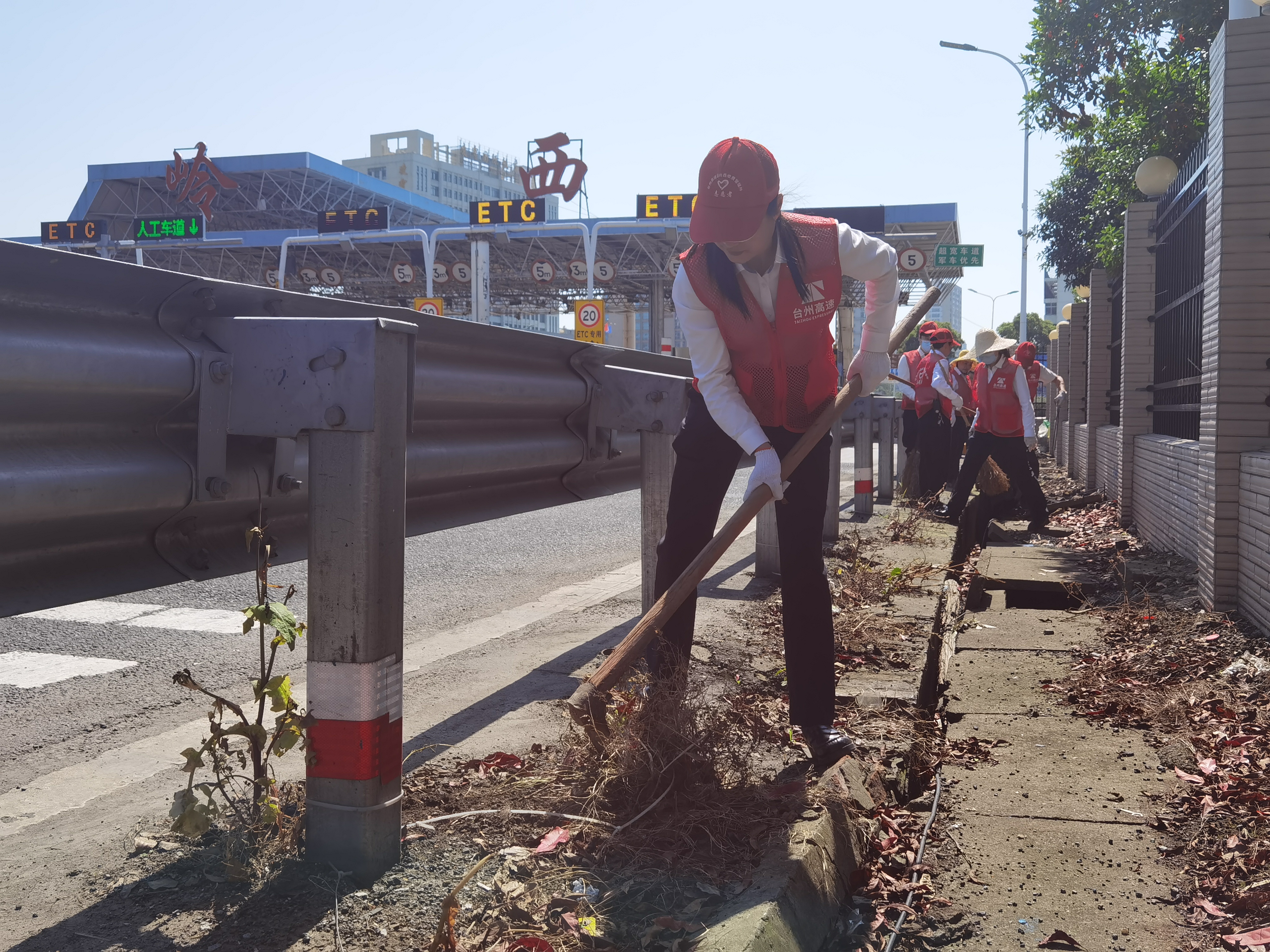 1683673540293241.jpg f0ccabd85e4a3951292bfe2e8353470.jpg