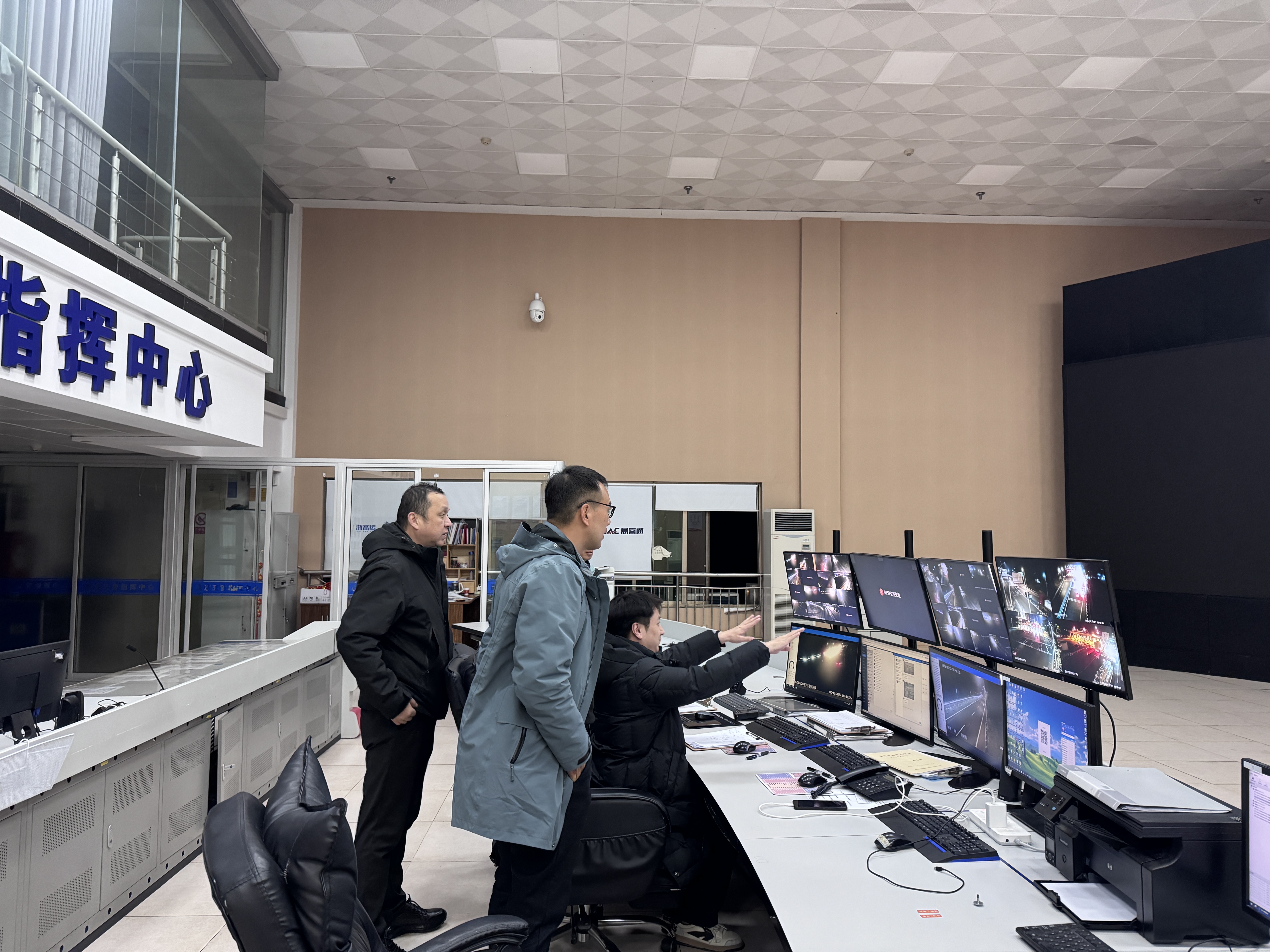 1739519479847319.jpg 1e461dd1bad7915eec75c410a706214.jpg