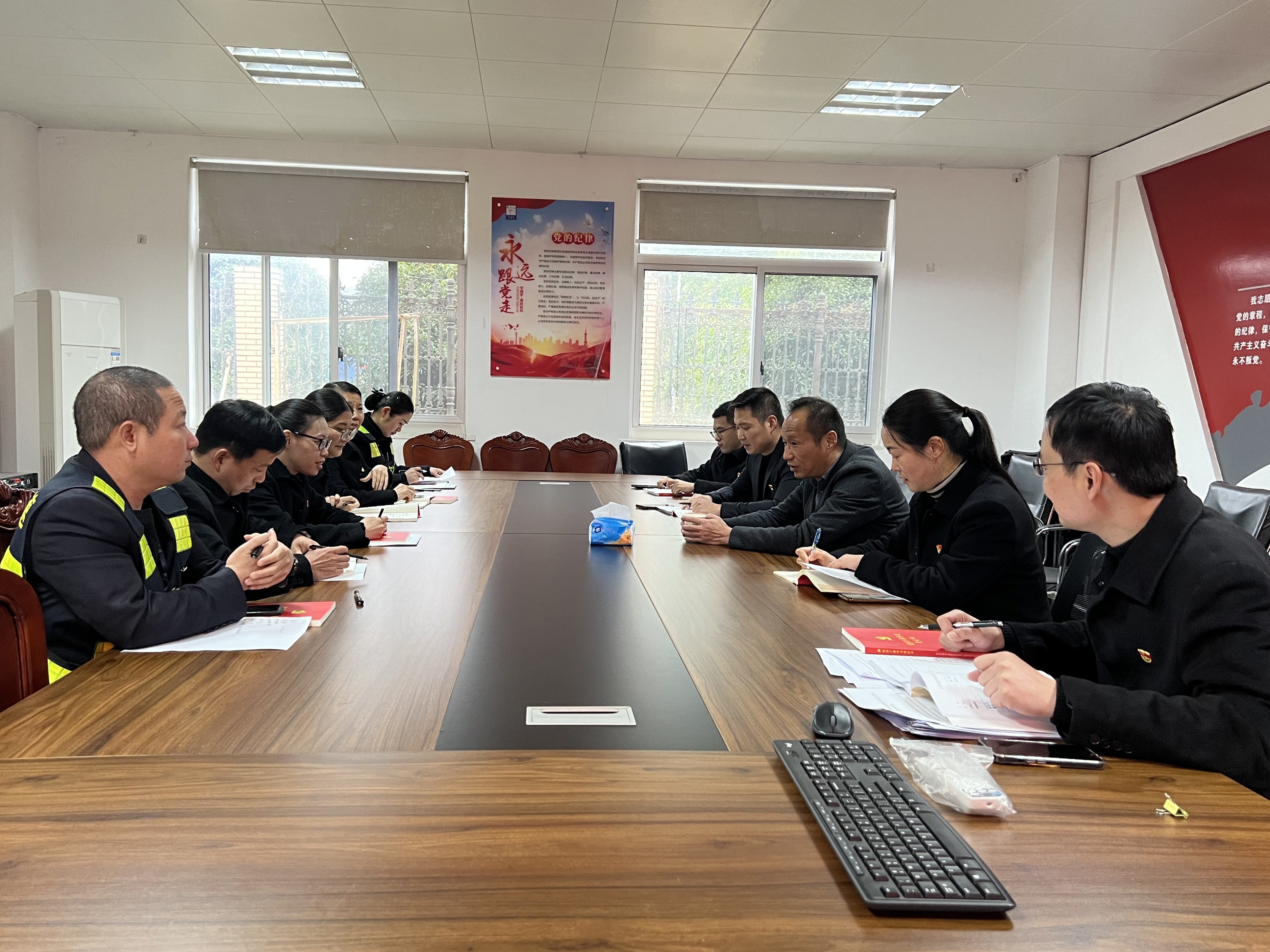 1742972774811751.jpg 3溫嶺西收費(fèi)所黨支部.jpg