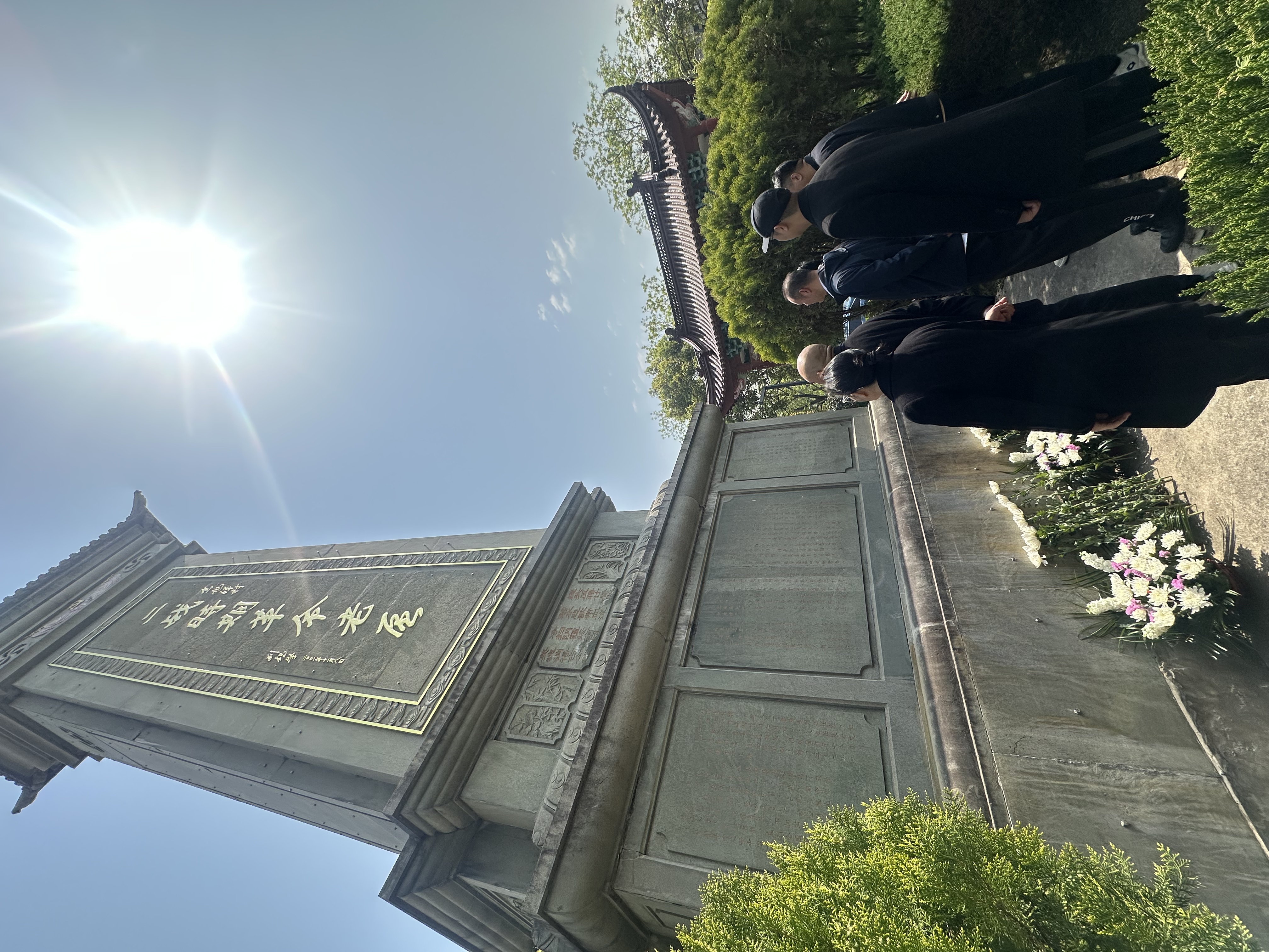 1744680975506992.jpg 2.jpg